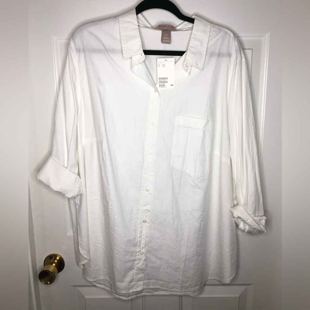 ✨BRAND NEW✨ H&M Button Up Top
